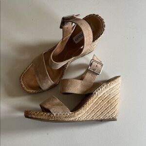 Steve Madden Tan Suede Espadrille Wedge Sandals